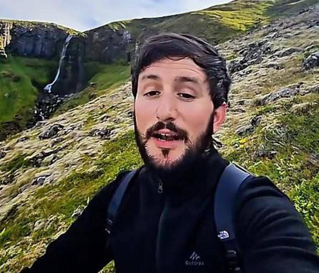 Ragazzo spagnolo si trasferisce in Islanda: “Qui lavoro due giorni a settimana con turni da 12 ore”
