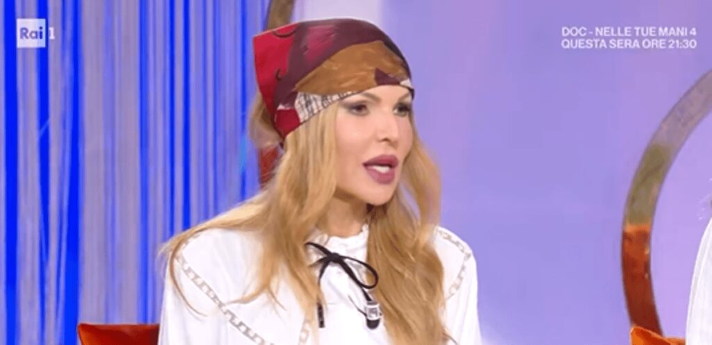 Rita Rusic: “Indosso una bandana perché sono stata operata, avevo un tumore maligno”