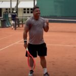 Ronaldo il Fenomeno sorprende anche nel tennis: il video in campo conquista pure Djokovic