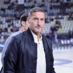 Totti e la prima visita alla prostata: “Dottore, cosa vorrebbe fare con questo arnese…?”