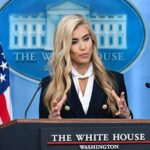 Trump, la nuova portavoce Katie Zacharia si presenta: solo 3 domande e un lapsus