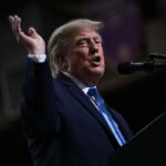 Usa, Trump punge l’Europa: “Facevamo ridere, ora vogliono copiarci”